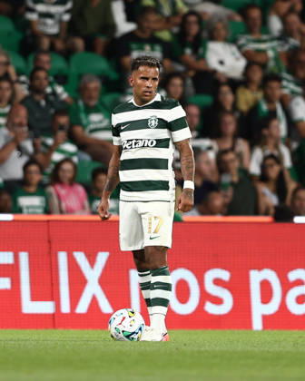 August 14, 2026, Lisboa, Lisboa, Portugal: RODRIGO ZALAZAR of Sporting CP seen in action during the Liga Portugal Betclic 26 27 match between Sporting CP and Vitoria de Guimaraes at Estadio Jose Alvalade on August 14 2026, in Lisboa, Portugal. Lisboa Portugal - ZUMAa269 20260814_zsp_a269_070 Copyright: xSandroxAlemaox