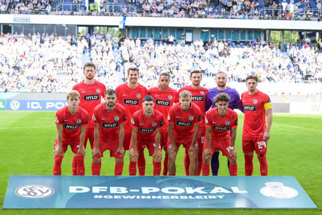 Soccer, DFB Cup, 20260822, MSV Duisburg vs. SV 07 Elversberg. Pictured: Team Elversberg, Duisburg, Schauinsland Reisen Arena, North Rhine-Westphalia, Germany Copyright: Passion2Press MarkusxFischerx