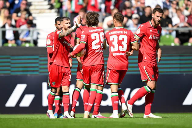 DFB Cup 26-27: SV Hemelingen vs. Hannover 96 on August 22, 2026, at the Weserstadion in Bremen—celebrations, goal celebrations, goal scorers, goal scorer Marcel Hartel; Hannover celebrates after his goal to make it 0-3 MT