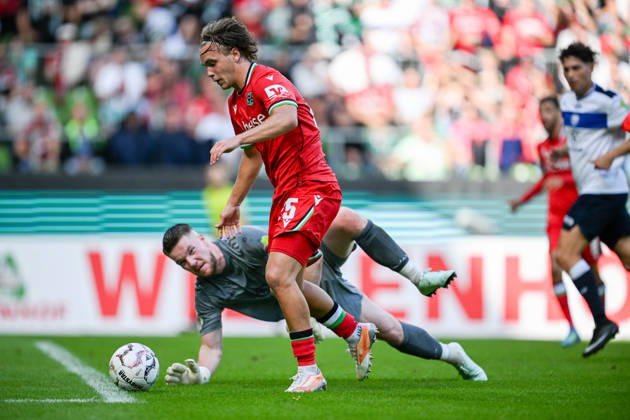 DFB Cup: SV Hemelingen vs. Hannover 96, August 22, 2026, at the Weserstadion in Bremen. Goal making the score 0–6; scorer: Lars Gindorf of Hannover, who scored the goal that made the score 0–6. MT