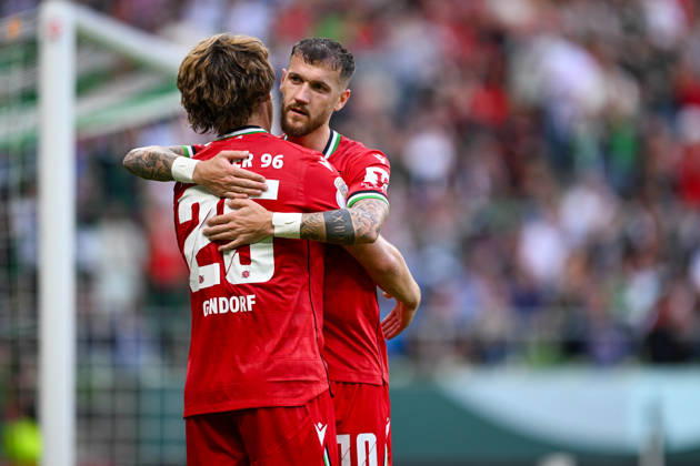 DFB Cup 26-27: SV Hemelingen vs. Hannover 96 on August 22, 2026, at the Weserstadion in Bremen—cheers, goal celebrations, goal scorers, goal scorer Lars Gindorf; Hannover celebrates after his goal to make it 0-6, with Marcel Hartel; Hannover MT