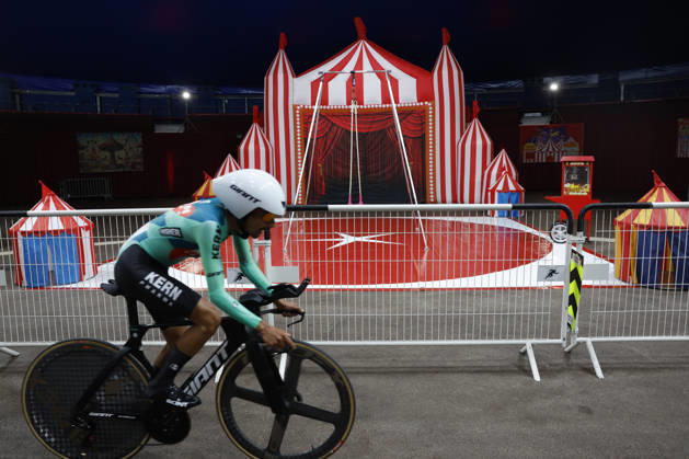 A Ken Pharma s rider in action during Tour of Spain s first stage, a 9.4 kilometers time trial in Monaco, 22 August 2026. First stage. Time trial in Monaco (9.4 km) !ACHTUNG: NUR REDAKTIONELLE NUTZUNG!  Copyright: xJavierxLizónx GRAF3261 20260822-55021203358_1