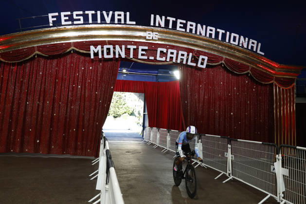 One rider in action during Tour of Spain s first stage, a 9.4 kilometers time trial in Monaco, 22 August 2026. First stage. Time trial in Monaco (9.4 km) !ACHTUNG: NUR REDAKTIONELLE NUTZUNG!  Copyright: xJavierxLizónx GRAF3275 20260822-55021203691_1