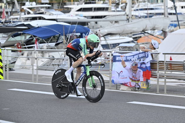 Start of the Vuelta a Espana in Monaco A cyclist at the start of the Vuelta a Espana on August 22, 2026, in Monaco, France. The 2026 Vuelta a Espana begins today, August 22, in Monaco and ends on Sunday, September 13, in Granada. There will be 21 stages, covering 3,275 km and featuring more than 58,000 meters of cumulative elevation gain. For the first time, the final finish will not be in Madrid, but in the vicinity of the Alhambra. AUGUST 22, 2026 CYCLING TOUR ROYALTY CYCLING BIKES BICYCLES TIME TRIAL START FIRST STAGE MONACO TOUR CASINO Monaco France Monaco France Spain Copyright: xLaurentxCoustx xEuropaxPressx 7726451