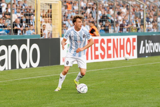 Julian Bell 2, TSV 1860 Munich during the match between TSV 1860 Munich and Holstein Kiel, Soccer, Men s, DFB Cup, 2026–2027, First Round on August 22, 2026, in Munich, Städtisches Stadion an der Grünwalder Straße, Bavaria, Germany