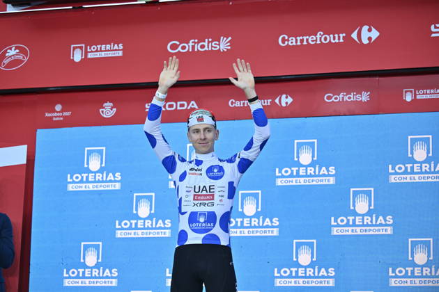 Start of the Vuelta a Espana in Monaco Cyclist Tadej Pogacar receives the points jersey as the mountain leader during the first stage of the Vuelta a Espana on August 22, 2026, in Monaco, France. The 2026 Vuelta a Espana begins today, August 22, in Monaco and ends on Sunday, September 13, in Granada. There will be 21 stages, covering 3,275 km and featuring more than 58,000 meters of cumulative elevation gain. For the first time, the final finish will not be in Madrid, but in the vicinity of the Alhambra. AUGUST 22, 2026 CYCLING TOUR ROYALTY CYCLING BIKES BICYCLES TIME TRIAL START FIRST STAGE MONACO TOUR CASINO Monaco France Monaco France Spain Copyright: xLaurentxCoustx xEuropaxPressx 7726615