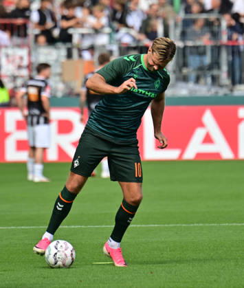 August 22, 2026, GER Soccer, Men, DFB Cup, 1st Round, 2026–2027 Season, Hamburg, Lüneburger SK vs. Werder Bremen, Niclas Füllkrug (Werder 10) warming up. DFB and DFL regulations prohibit any use of photographs as image sequences and or quasi-video. Hamburg Millerntorstadion, Hamburg, Germany Copyright: xnordphotoxGmbH xWitkex