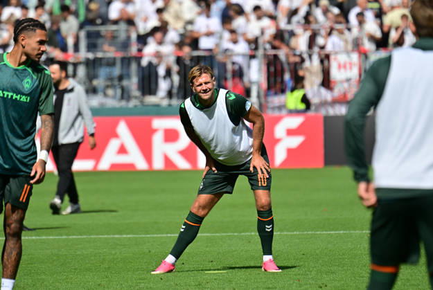 August 22, 2026, GER Soccer, Men, DFB Cup, 1st Round, 2026–2027 Season, Hamburg, Lüneburger SK vs. Werder Bremen, Niclas Füllkrug (Werder 10) warming up. DFB and DFL regulations prohibit any use of photographs as image sequences and or quasi-video. Hamburg Millerntorstadion, Hamburg, Germany Copyright: xnordphotoxGmbH xWitkex