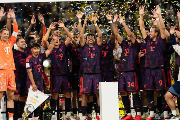 August 22, 2026, GER Germany, Soccer, 2026–2027 Season, Franz Beckenbauer Super Cup: Borussia Dortmund vs. FC Bayern Munich, Franz Beckenbauer Super Cup Winner 2026, FC Bayern Munich, winner’s photo, holding up the trophy at Signal Iduna Park in Dortmund, North Rhine-Westphalia (NRW), Germany Copyright: xnordphotoxGmbHx xChristianxSchulzex