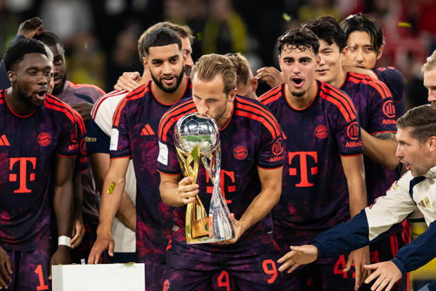 August 22, 2026, GER Germany, Soccer, 2026–2027 Season, Franz Beckenbauer Super Cup: Borussia Dortmund vs. FC Bayern Munich, Franz Beckenbauer Super Cup Winner 2026, FC Bayern Munich, Winners Photo, Harry Kane (FC Bayern Munich) kisses the trophy at Signal Iduna Park in Dortmund, North Rhine-Westphalia (NRW), Germany Copyright: xnordphotoxGmbHx xChristianxSchulzex