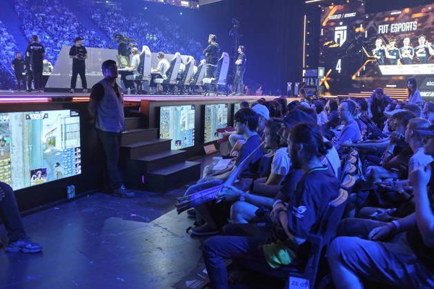 Paris France.23 Aout 2026 Edition 2026 de la Coupe du Monde d Esport 7ᵉ semaine de l Esports World Cup 2026 finales de Counter-Strike 2 a l EWC 2026, a l Accor Arena 2026 edition of the Esports World Cup 7th week of the Esports World Cup 2026 Counter-Strike 2 finals at the EWC 2026, at the Accor Arena in Paris, France.August 23, 2026 NEWS, ILLUSTRATION ESPORT, JEUX VIDEOS, JEU VIDEO, COMPETITION, TOURNOI, ILLUSTRATION, ELECTRONIQUE, E SPORT, GAMER, GAMERS COMPETITION NEWS, ESPORT ILLUSTRATION, VIDEO GAMES, VIDEO GAME, COMPETITION, TOURNAMENT, ILLUSTRATION, ELECTRONIC SPORT, E SPORT, GAMER, GAMERS COMPETITION SPECTATEUR AMBIANCE NEWS, ESPORT ILLUSTRATION, VIDEO GAMES, VIDEO GAME, COMPETITION, TOURNAMENT, ILLUSTRATION, ESPORT, ESPORT, GAMER, GAMERS COMPETITION NEWS, ESPORT ILLUSTRATION, VIDEO GAMES, VIDEO GAME, COMPETITION, TOURNAMENT, ILLUSTRATION, ELECTRONIC SPORT, E SPORT, GAMER, GAMERS COMPETITION SPECTATOR ATMOSPHERE Copyright: xBrunoxLevesquex