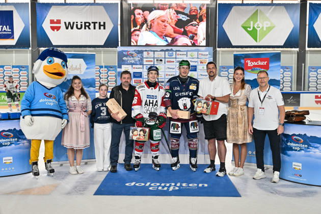 Dolomites Cup 2026 Eisbären Berlin vs. Augsburger Panther August 23, 2026 NEUMARKT, ITALY, August 23. Pictured: Moritz ELIAS of the Augsburger Panther (No. 46) and Leonhard PFÖDERL of the Eisbären Berlin (No. 93) after the exhibition game between the Eisbären Berlin and the Augsburger Panther at the Dolomiten Cup in the Würth Arena in Neumarkt Copyright: xBEAUTIFULxSPORTS Goldbergx