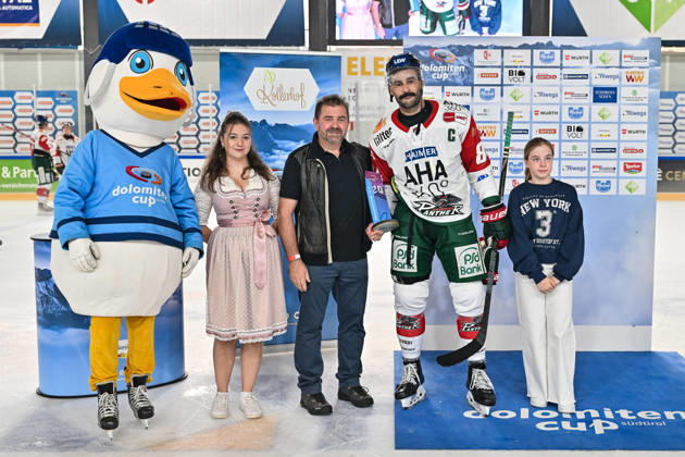 Dolomites Cup 2026 Eisbären Berlin vs. Augsburger Panther August 23, 2026 NEUMARKT, ITALY August 23. Pictured: Trevor PARKES, Augsburger Panther 84, after the exhibition game between the Eisbären Berlin and the Augsburger Panther at the Dolomiten Cup in the Würth Arena in Neumarkt Copyright: xBEAUTIFULxSPORTS Goldbergx