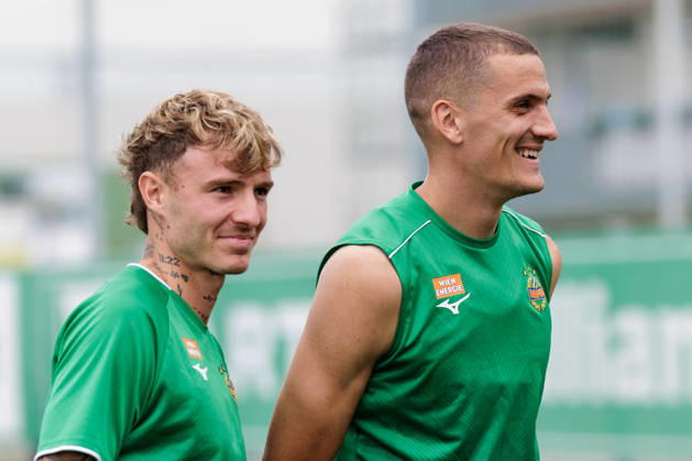 SOCCER - UEFA ECL, Rapid vs Hearts VIENNA,AUSTRIA,25.AUG.26 - SOCCER - UEFA Conference League, play-off, SK Rapid Wien vs Heart of Midlothian FC, preview, training Rapid. Image shows Bendeguz Bolla and Nenad Cvetkovic (Rapid).  GEPAxpictures xArminxRauthner