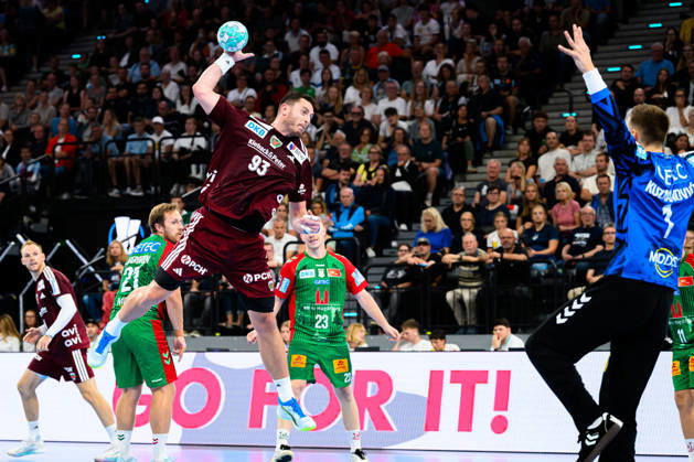 Munich HBL Super Cup 2026 SC Magdeburg, Fuechse Berlin, Mijajlo Marsenic (Berlin), Goalie Dominik Kuzmanovic (SC Magdeburg), Munich, SAP Garden, Bavaria, Germany
