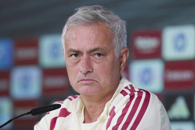 ESP Jose Mourinho, Real Madrid coach, attends a press conference. Jose Mourinho, head coach of Real Madrid, attends his press conference (PK, Pressekonferenz) during Real Madrid s training session ahead of the Spanish League match, LaLiga EA Sports, against Real Sociedad at the Real Madrid Training Center in Valdebebas, Madrid, on August 25, 2026, Spain Copyright: xAgenciaxLOFx