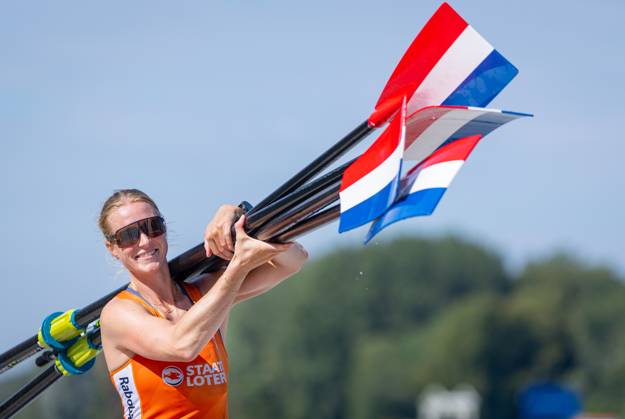 AMSTERDAM - Ymkje Clevering on the third day of the World Rowing Championships at the Bosbaan in the Amsterdam Forest. IRIS VAN DEN BROEK ANP xVIxANPxSportx xxANPxIVx 566293846 originalFilename: 566293846.jpg