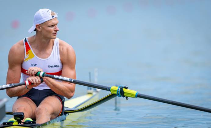 AMSTERDAM - Oliver Zeidler (GER) in action in the women s single scull parasport event on the third day of the World Rowing Championships at the Bosbaan in the Amsterdam Forest. IRIS VAN DEN BROEK ANP xVIxANPxSportx xxANPxIVx 566301774 originalFilename: 566301774.jpg