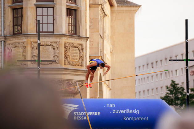 6th International DVV Stadtwerke Pole Vault Meeting: Filip Kempski (POL) knocks the bar off on August 27, 2026, at the Marktplatz in Dessau, Dessau-Roßlau, Saxony-Anhalt, Germany