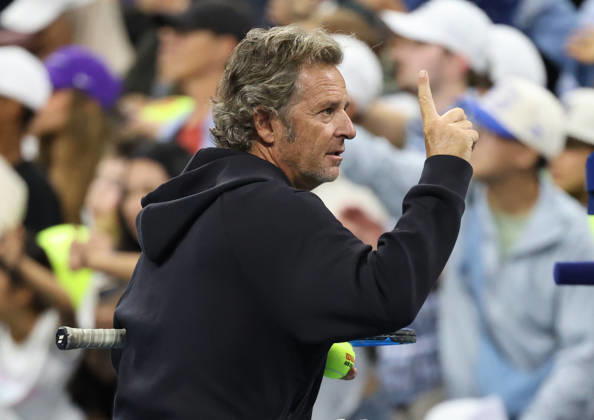 August 27, 2026, New York City, New York, USA: Coach of I. Swiatek - FRANCISCO ROIG of Spain, during practise session before US Open. New York, USA. New York City USA - ZUMAc278 20260827_zsp_c278_001 Copyright: xMarcinxCholewinskix