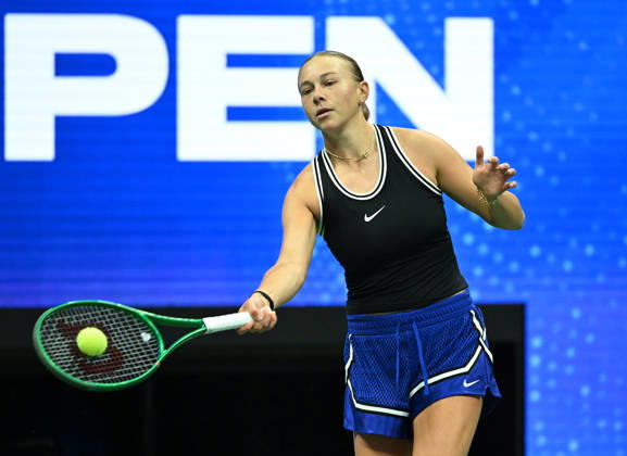 FLUSHING NY- AUGUST 27: Amanda Anisimova is seen on the practice court during the 2026 US Open On Arthur Ashe Stadium at the USTA Billie Jean King National Tennis Center on August 27, 2026 in Flushing Queens. Copyright: xmpi04x