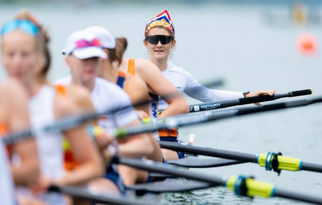 AMSTERDAM - Claire de Kok with the women s eight during a training session on the fifth day of the World Rowing Championships at the Bosbaan in the Amsterdam Forest. IRIS VAN DEN BROEK ANP xVIxANPxSportx xxANPxIVx 566422271 originalFilename: 566422271.jpg