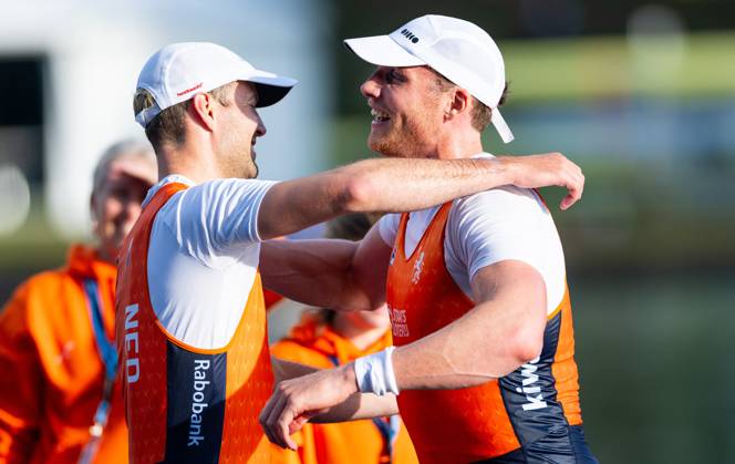 AMSTERDAM - Simon van Dorp and Melvin Twellaar in action during the men s double sculls final on the fifth day of the World Rowing Championships at the Bosbaan in the Amsterdam Forest. IRIS VAN DEN BROEK ANP xVIxANPxSportx xxANPxIVx 566443543 originalFilename: 566443543
