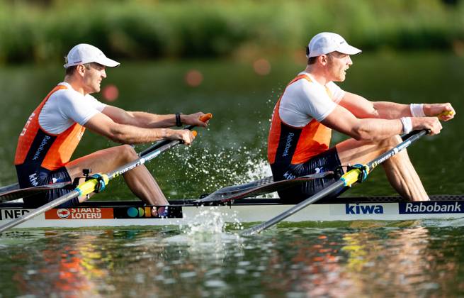 AMSTERDAM - Simon van Dorp and Melvin Twellaar in action during the men s double sculls final on the fifth day of the World Rowing Championships at the Bosbaan in the Amsterdam Forest. IRIS VAN DEN BROEK ANP xVIxANPxSportx xxANPxIVx 566448534 originalFilename: 566448534