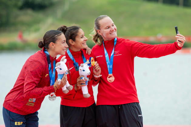 ICF Canoe Sprint and Paracanoe World Championships Laia Pelachs, Zsoka Csikos, Pernille Brandstrup Knudsen during ICF Canoe Sprint and Paracanoe World Championships in Poznan, Poland, on August 28, 2026 Poznan Poland Copyright: xFotoxOlimpikx originalFilename:jastrzebowski-icfcanoe260826_np5Hr