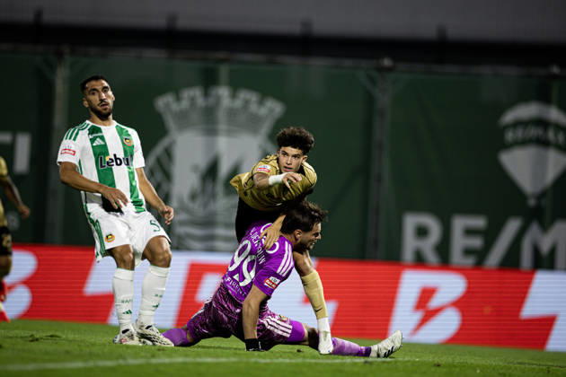 Rio Ave v Sporting Cp - Liga Portugal Flavio Goncalves of Sporting CP celebrates during the Liga Portugal Betclic 2026 27 match between Rio Ave and Sporting CP at Estadio dos Arcos in Vila do Conde, Portugal, on August 28, 2026. Vila do Conde Porto Portugal Copyright: xLuisxEirasx originalFilename:eiras-ligaport260828_npuHk
