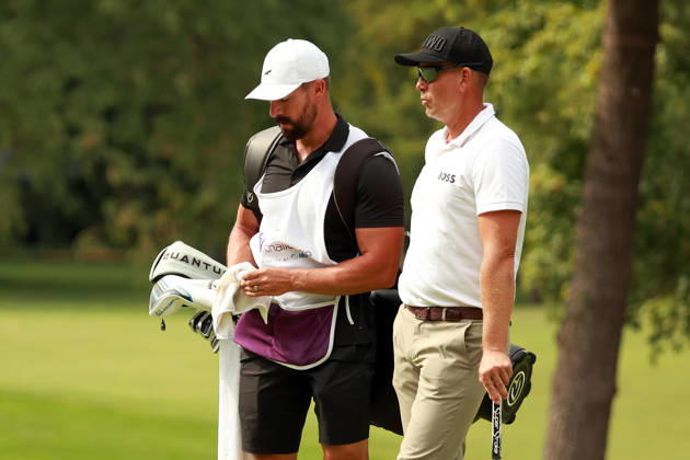 The Ally Challenge GRAND BLANC,MICHIGAN-AUGUST 28: Henrik Stenson of Sweden waits with his caddie on the 10th green during the first round of The Ally Challenge presented by McLaren at Warwick Hills Golf & Country Club, Grand Blanc, MI, USA Friday, August 28, 2026. Grand Blanc Michigan United States  Copyright: xAmyxLemusx originalFilename:lemus-theallyc260828_np8TC.jpg