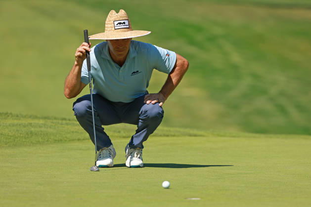 The Ally Challenge GRAND BLANC,MICHIGAN-AUGUST 28: Ben Crane of the United States lines up his putt on the 10th green during the first round of The Ally Challenge presented by McLaren at Warwick Hills Golf & Country Club, Grand Blanc, MI, USA Friday, August 28, 2026. Grand Blanc Michigan United States  Copyright: xJorgexLemusx originalFilename:lemus-theallyc260828_npqI3.jpg