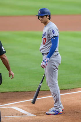 Aug 28, 2026; Detroit, Michigan, USA; Los Angeles Dodgers Shohei Ohtani (17) steps up for the first at bat of the game at Comerica Park. Mandatory Credit: -Cal Media MLB, Baseball Herren, USA 2026: Dodgers Vs Tigers AUG 28  - ZUMAc04_ 20260828_zma_c04_009 Copyright: xAllanxDranbergx