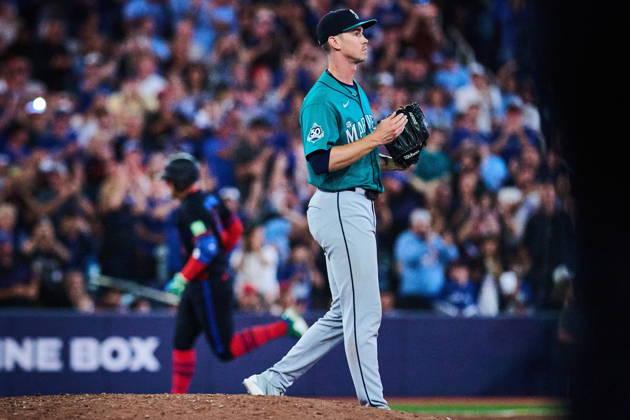 August 28, 2026, Toronto, On, Canada: Seattle Mariners pitcher Emerson Hancock (26) reacts as Toronto Blue Jays George Springer (4) rounds the bases after hitting a solo home run during fifth inning MLB, Baseball Herren, USA baseball action in Toronto, on Friday, Aug. 28, 2026. Canada News - August 28, 2026 - ZUMAc35_ 20260828_zaf_c35_077 Copyright: xSammyxKoganx