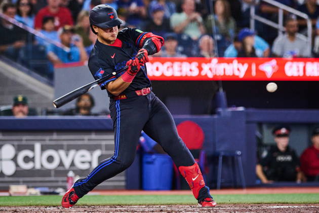 August 28, 2026, Toronto, On, Canada: Toronto Blue Jays Kazuma Okamoto (7) brings in a run on a fielding error by Seattle Mariners J.P. Crawford, not shown, during seventh inning MLB, Baseball Herren, USA baseball action in Toronto, on Friday, Aug. 28, 2026. Canada News - August 28, 2026 - ZUMAc35_ 20260828_zaf_c35_080 Copyright: xSammyxKoganx