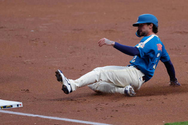 August 28, 2026, Milwaukee, Wisconsin, USA: Milwaukee Brewers second baseman BRICE TURANG (2) slides into third base in a baseball game, Friday, Aug. 28, 2026, in Milwaukee, Wisconsin. MLB, Baseball Herren, USA 2026 - Rangers 1:6 Brewers - ZUMAa325 20260828_zsa_a325_024 Copyright: xDavidxBalleringxIix