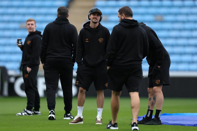 Coventry City v Hull City Premier League Hull City players arriving at the ground during the Premier League match at the Coventry Building Society Arena, Coventry 29 08 2026 UK Newspapers OUT Copyright: xAndyxSumnerx FIL-23836-0059