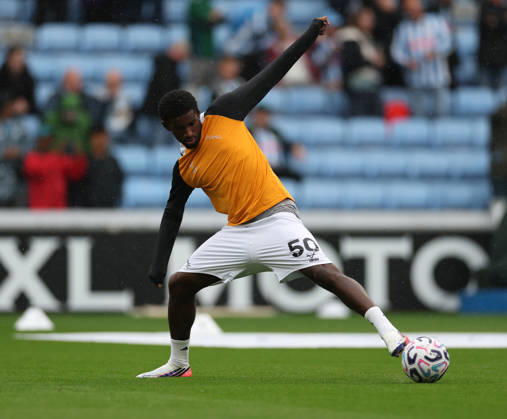 Coventry City v Hull City Premier League Hull City players warming up. during the Premier League match at the Coventry Building Society Arena, Coventry 29 08 2026 UK Newspapers OUT Copyright: xAndyxSumnerx FIL-23836-0138