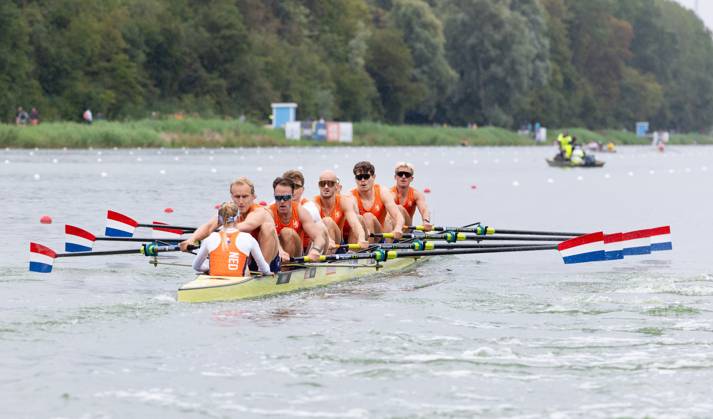 AMSTERDAM - Finn Florijn, Jan van der Bij, Jorn Salverda, Mick Makker, Sander de Graaf, Pieter van Veen, Ralf Rienks, Wibout Rustenburg, coxswain Jonna de Vries during the heats for the men s eight on the sixth day of the World Rowing Championships at the Bosbaan in the Amsterdam Forest. IRIS VAN DEN BROEK ANP xVIxANPxSportx xxANPxIVx 566505498 originalFilename: 566505498