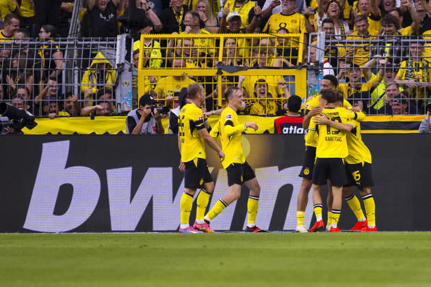 August 29, 2026, Soccer, Matchday 1 of the 1st Bundesliga, Borussia Dortmund vs. Hamburger SV BVB players celebrate Giannis Konstantelias goal to make it 2–0 Borussia Dortmund Dortmund Signal Iduna Park NRW Germany xRHR PHOTO DEx Copyright: DennisxEwert RHR-FOTOx RHR-FOTO DE