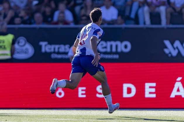 August 29, 2026, Sao Torcato, Guimaraes, Portugal: Viseu, August 29 - Gabri Veiga of FC Porto celebrates his goal during the Academico de Viseu FC x FC Porto match for the Liga Portugal Betclic 2026 27 on August 29, 2026 at Estadio Municipal do Fontelo, Viseu, Portugal Sao Torcato Portugal - ZUMAl192 20260829_zsp_l192_022 Copyright: xMiguelxLemosx