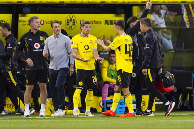 August 29, 2026, Soccer, Matchday 1 of the 1st Bundesliga, Borussia Dortmund vs. Hamburger SV; Coach Niko Kovac (Borussia Dortmund), Marcel Sabitzer (Borussia Dortmund), Giannis Konstantelias (Borussia Dortmund); Dortmund, Signal Iduna Park, North Rhine-Westphalia, Germany; xRHR PHOTO DEx Copyright: DennisxEwert RHR-FOTOx RHR-FOTO DE