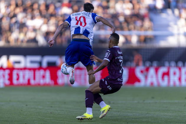 August 29, 2026, Sao Torcato, Guimaraes, Portugal: Viseu, August 29 - Gabri Veiga of FC Porto is seen on action during the Academico de Viseu FC x FC Porto match for the Liga Portugal Betclic 2026 27 on August 29, 2026 at Estadio Municipal do Fontelo, Viseu, Portugal Sao Torcato Portugal - ZUMAl192 20260829_zsp_l192_069 Copyright: xMiguelxLemosx