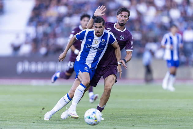 August 29, 2026, Sao Torcato, Guimaraes, Portugal: Viseu, August 29 - Andre Silva of FC Porto is seen on action during the Academico de Viseu FC x FC Porto match for the Liga Portugal Betclic 2026 27 on August 29, 2026 at Estadio Municipal do Fontelo, Viseu, Portugal Sao Torcato Portugal - ZUMAl192 20260829_zsp_l192_079 Copyright: xMiguelxLemosx
