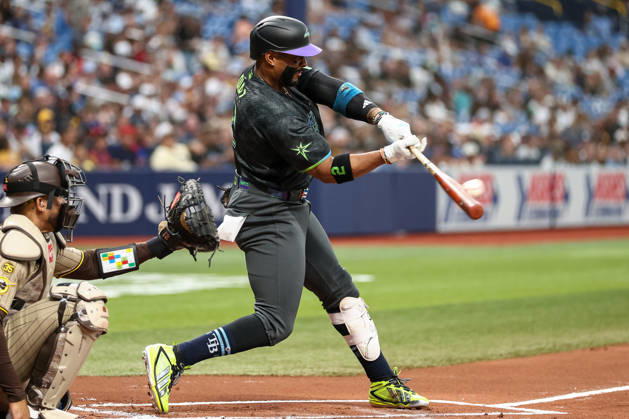 August 29, 2026, St. Petersburg, Florida, USA: Tampa Bay Rays designated hitter YANDY DoÂAZ (2) hits a pitch against San Diego Padres. The Tampa Bay Rays hosted the San Diego Padres at Tropicana Field in St. Petersburg, FL. St. Petersburg USA - ZUMAm299 20260829_znp_m299_012 Copyright: xTaylorxMcFeex