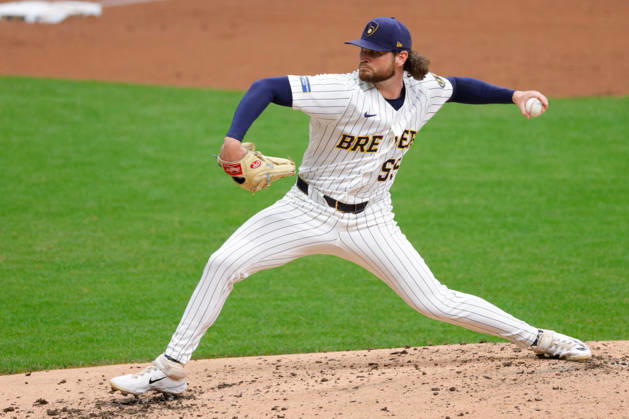 August 29, 2026, Milwaukee, Wisconsin, USA: Milwaukee Brewers pitcher SHANE DROHAN (55) pitches in a baseball game, Saturday, Aug. 28, 2026, in Milwaukee, Wisconsin. Milwaukee USA - ZUMAa325 20260829_zsa_a325_005 Copyright: xDavidxBalleringxIix