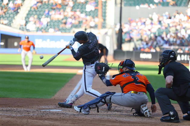 MLB, Baseball Herren, USA Houston Astros Vs. New York Mets New York Mets Carson Benge 3 singles during the fifth inning of a baseball game against the Houston Astros at Citi Field in Flushing, New York, on August 29, 2026. Flushing New York United States  Copyright: xGordonxDonovanx originalFilename:donovan-mlbhoust260829_npKQt.jpg