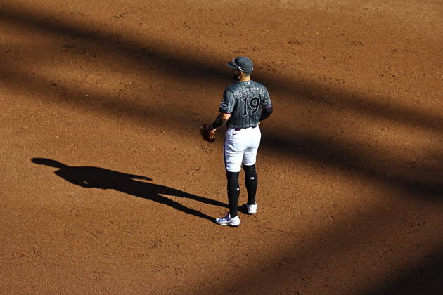 MLB, Baseball Herren, USA Houston Astros Vs. New York Mets New York Mets third baseman Bo Bichette 19 gets set on the field during the second inning of a baseball game against the Houston Astros at Citi Field in Flushing, New York, on August 29, 2026. Flushing New York United States  Copyright: xGordonxDonovanx originalFilename:donovan-mlbhoust260829_npLSO.jpg