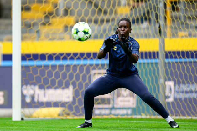 Broendby IF v FC Copenhagen, A-Liga football, Broendby, Denmark Broendby, Denmark. 29th, August 2026. Goalkeeper Vanessa Karungi of Broendby IF seen warming up for the A-Liga match between and Broendby IF and FC Copenhagen at Brondby Stadion in Brondby. Denmark, Brondby, Brondby Stadion Copyright: xGonzalesxPhoto DennisxJacobsenx