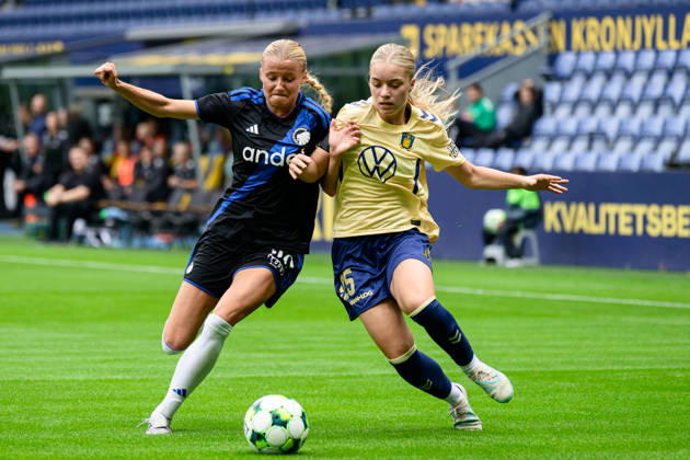 Broendby IF v FC Copenhagen, A-Liga football, Broendby, Denmark Broendby, Denmark. 29th, August 2026. Frederikke Benfeldt (L) of FC Copenhagen and Evelina Thygesen (R) of Broendby IF seen during the A-Liga match between and Broendby IF and FC Copenhagen at Brondby Stadion in Brondby. Denmark, Brondby, Brondby Stadion Copyright: xGonzalesxPhoto DennisxJacobsenx